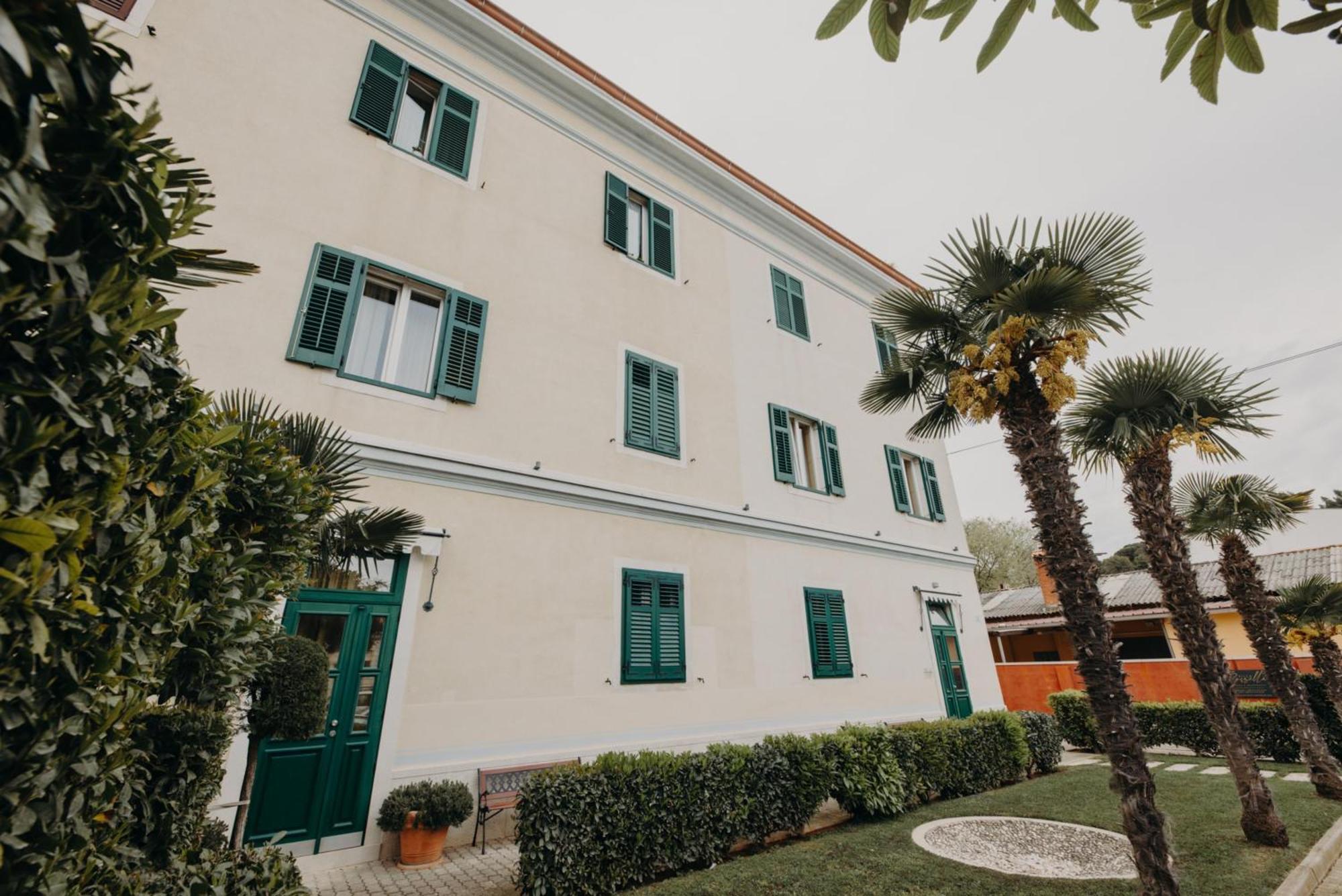 Rooms And Studios Villa Rossella 2 Rovinj Exterior foto